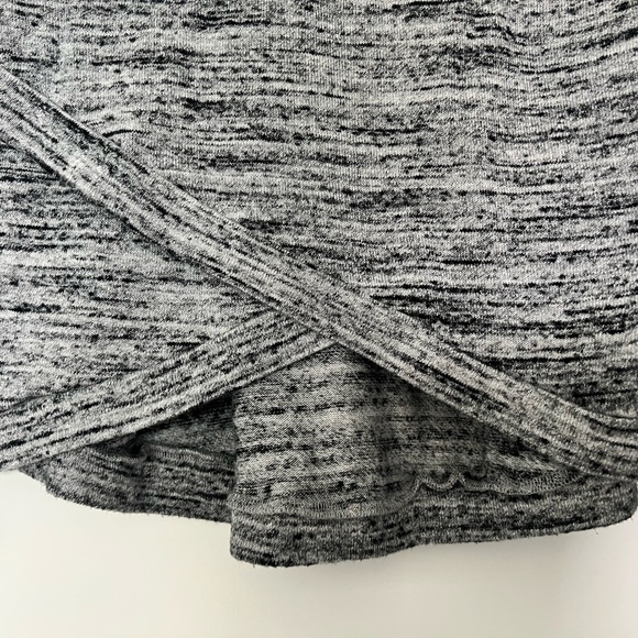Splendid Sweater V-Neck, sophisticated back - Picture 3 of 10